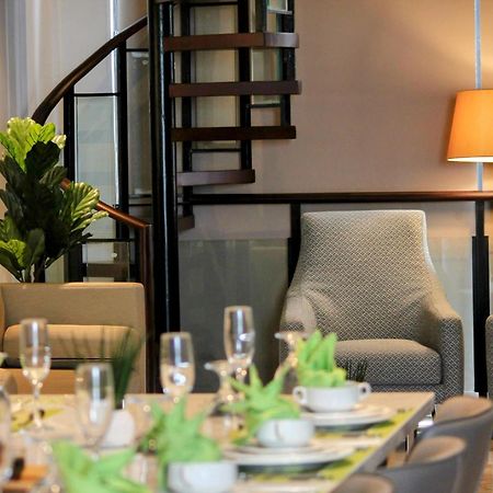באגויו The Plaza Garden Hotel And Residences מראה חיצוני תמונה
